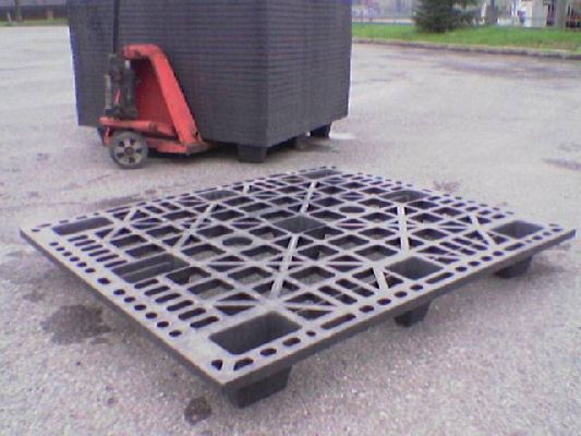 bancale plastica inseribile grande 110x130 per carichi medi